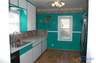 4759 298th St, Toledo, OH 43611 - photo 5