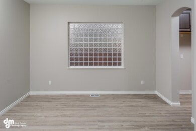 11313 Tulin Park Loop-print-017-16-Dinin