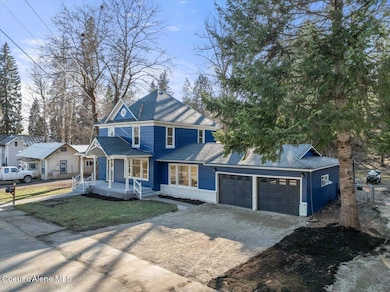 05-Aerial front of home