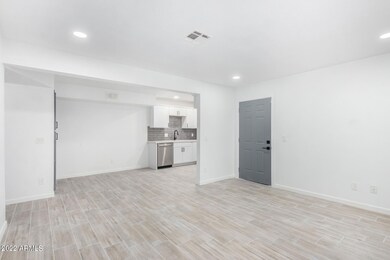 1075 E Chandler Blvd unit 105, Chandler, AZ 85225 - photo 7