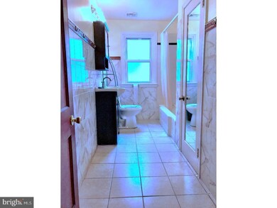 152 W 4th Ave unit 2ND FL, Conshohocken, PA 19428 - photo 2