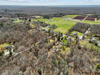 966 Crandall Rd, Tiverton, RI 02878 - photo 4