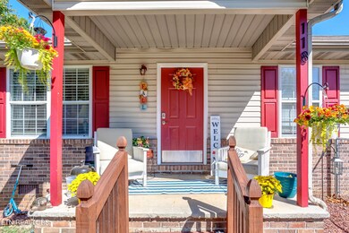 003240913-2-116GraySquirrelLnSeymourTN-S