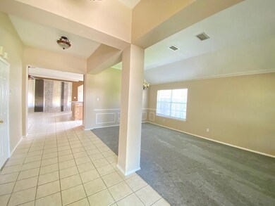 205 Elmcrest Dr, Murphy, TX 75094 - photo 2