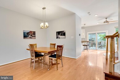 2521 Polly Jefferson Way, Herndon, VA 20171 - photo 5