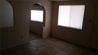 7920 Broadway Dr, El Paso, TX 79915 - photo 4