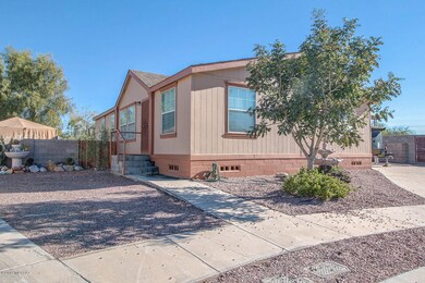 2995 E Cottonwood Club Ln, Tucson, AZ 85706 - photo 2