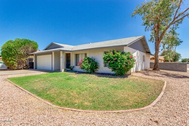 801 E Divot Dr, Tempe, AZ 85283 - photo 3