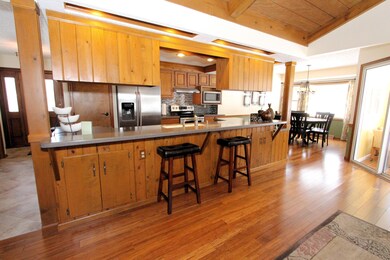Kitchen, great room view
