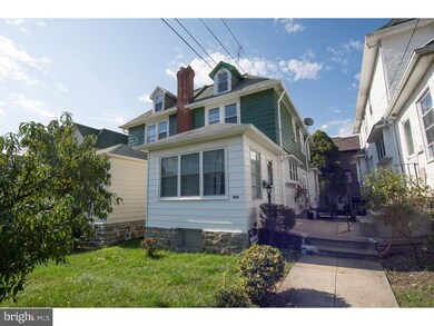 704 W Cobbs Creek Pkwy, Lansdowne, PA 19050 - photo 3