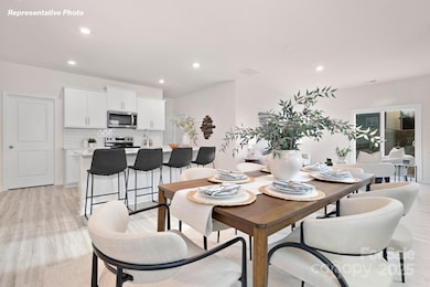 2058 10th St SE, Hickory, NC 28602 - photo 7