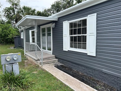 4443 Tucker Square, New Port Richey, FL 34652 - photo 3