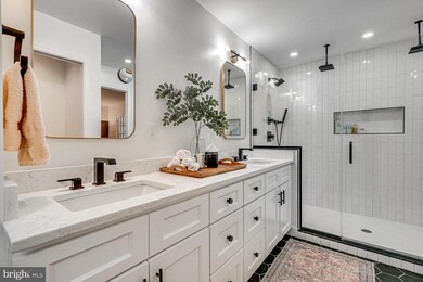 9803 Fosbak Dr, Vienna, VA 22182 - photo 7