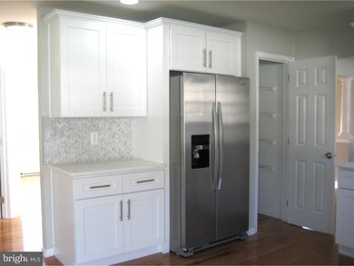 16 Oakshade Rd, Burlington, NJ 08016 - photo 5