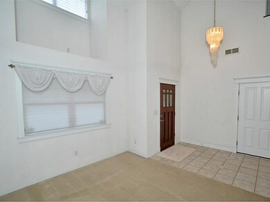 Entry/Foyer.