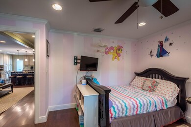 1609 South St-12