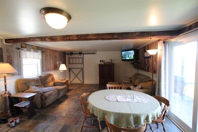 2210 E Clarendon Rd, North Clarendon, VT 05759 - photo 7