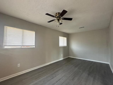 210 Hickory St, New Llano, LA 71461 - photo 5