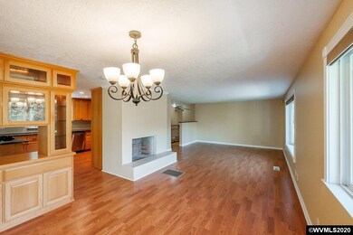 10764 Southview Loop SE, Jefferson, OR 97352 - photo 4