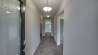 N Hamilton Springs Rd-143-Sebastian Cove