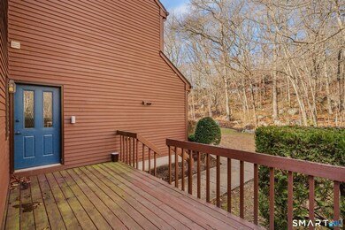 97 W Main St unit 24, Niantic, CT 06357 - photo 5