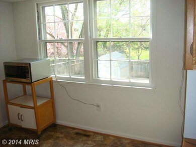 12905 Morningside Ln, Silver Spring, MD 20904 - photo 6