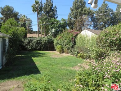 1935 W Parkside Ave, Burbank, CA 91506 - photo 3