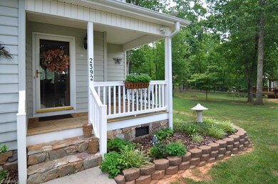 2392 Hickory Forest Dr, Asheboro, NC 27203 - photo 2