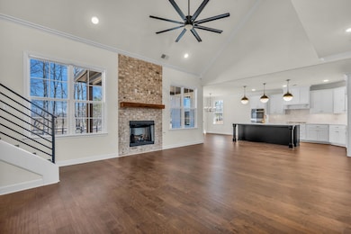 10170 Conner Field Cir, Lakeland, TN 38002 - photo 2