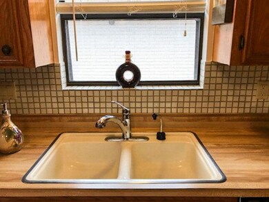 418 Country Club Dr, Alamo, TX 78516 - photo 6