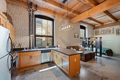 127 5th St NE unit 106, Minneapolis, MN 55413 - photo 2