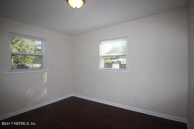 1315 Orton St, Jacksonville, FL 32205 - photo 6