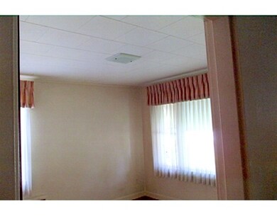 26 Hafey St, Chicopee, MA 01013 - photo 7