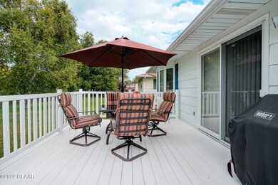 2328 W Springbrook Ct, Grand Forks, ND 58201 - photo 3