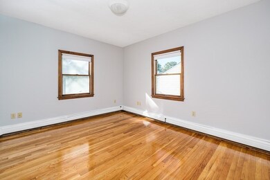 53 Mechanic St unit 2, Newton, MA 02464 - photo 6