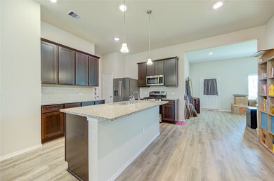 327 Jewett Meadow Dr, Magnolia, TX 77354 - photo 3