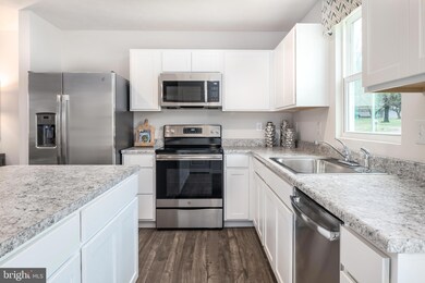 583 Raeann Dr, Greencastle, PA 17225 - photo 7