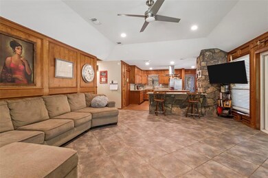 1901 Adams Ln, Azle, TX 76020 - photo 7