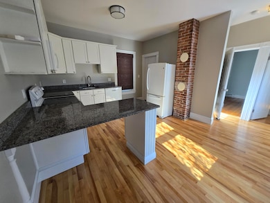 14 Boynton St, Portland, ME 04102 - photo 7