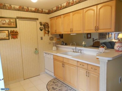 1707 Briarwood Dr, Blackwood, NJ 08012 - photo 7