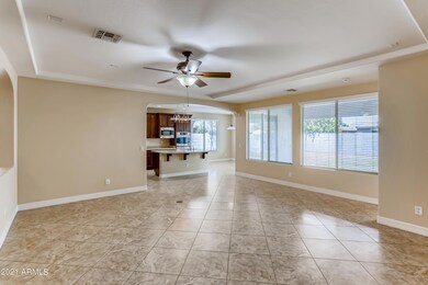 5-937361084-07 Living Room