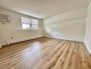 210 Circle Rd unit 1, Manchester, NH 03103 - photo 3