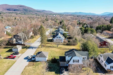 114 Harrington Ave, Rutland, VT 05701 - photo 2