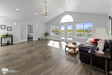 08-Living Room_ETL0450