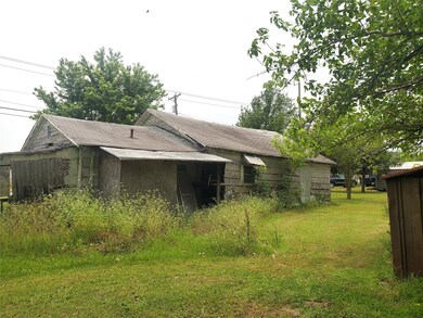 1612 W Hwy 56, Bonham, TX 75418 - photo 2