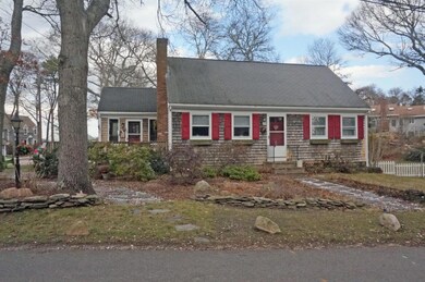 10 Wabenaki Rd, Pocasset, MA 02559 - photo 2