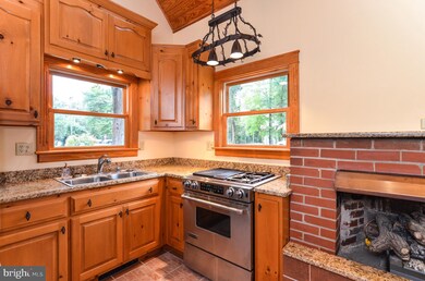 381 Rolando Dr, Colonial Beach, VA 22443 - photo 7