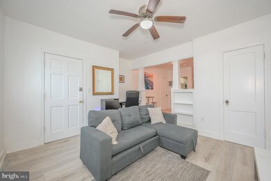 221 35th St NE unit 2, Washington, DC 20019 - photo 6