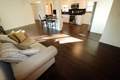 6916 Sans Souci Rd, Jacksonville, FL 32216 - photo 7