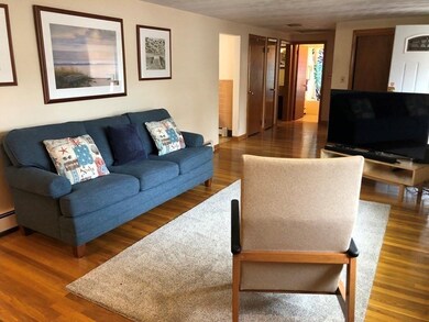 8 Danny Rd, Hyde Park, MA 02136 - photo 4